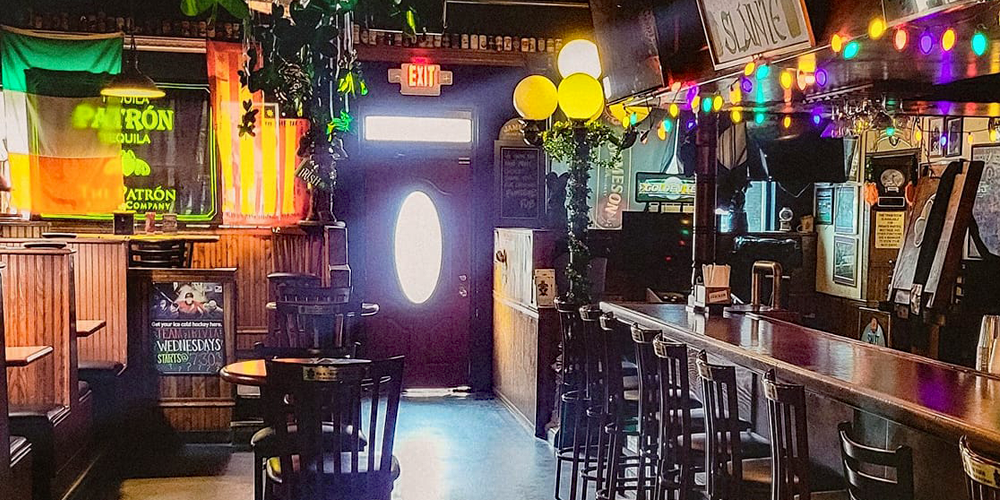 Insider’s Guide to Myrtle Beach’s Top 5 Locals' Bars Myrtle Beach